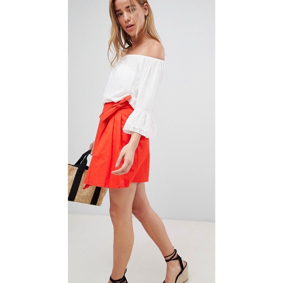 JDY White Bardot Top With Fluted Sleeves 10 - Picture 2 of 4